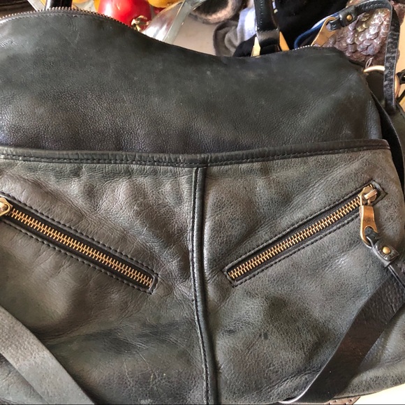 Lucky Brand Crossbody Leather Bag - Picture 8 of 13